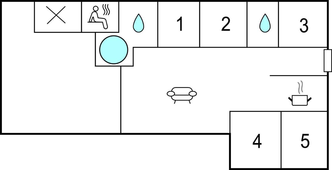 Nice Home In Tarm With Kitchen 外观 照片